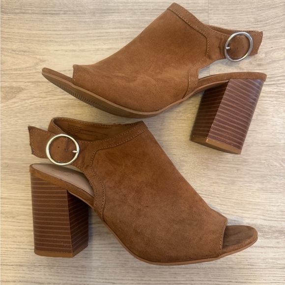 a new day Shoes - a new day Brown Tan Heels with Chunky Block Heel